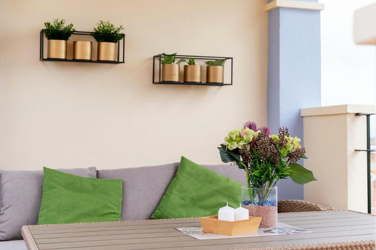Apartament Atico Con Terraza-Solarium Y Piscina 4-6 Personas Wifi A/C Roda Zewnętrze zdjęcie