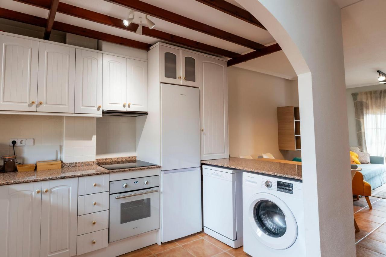 Apartament Atico Con Terraza-Solarium Y Piscina 4-6 Personas Wifi A/C Roda Zewnętrze zdjęcie